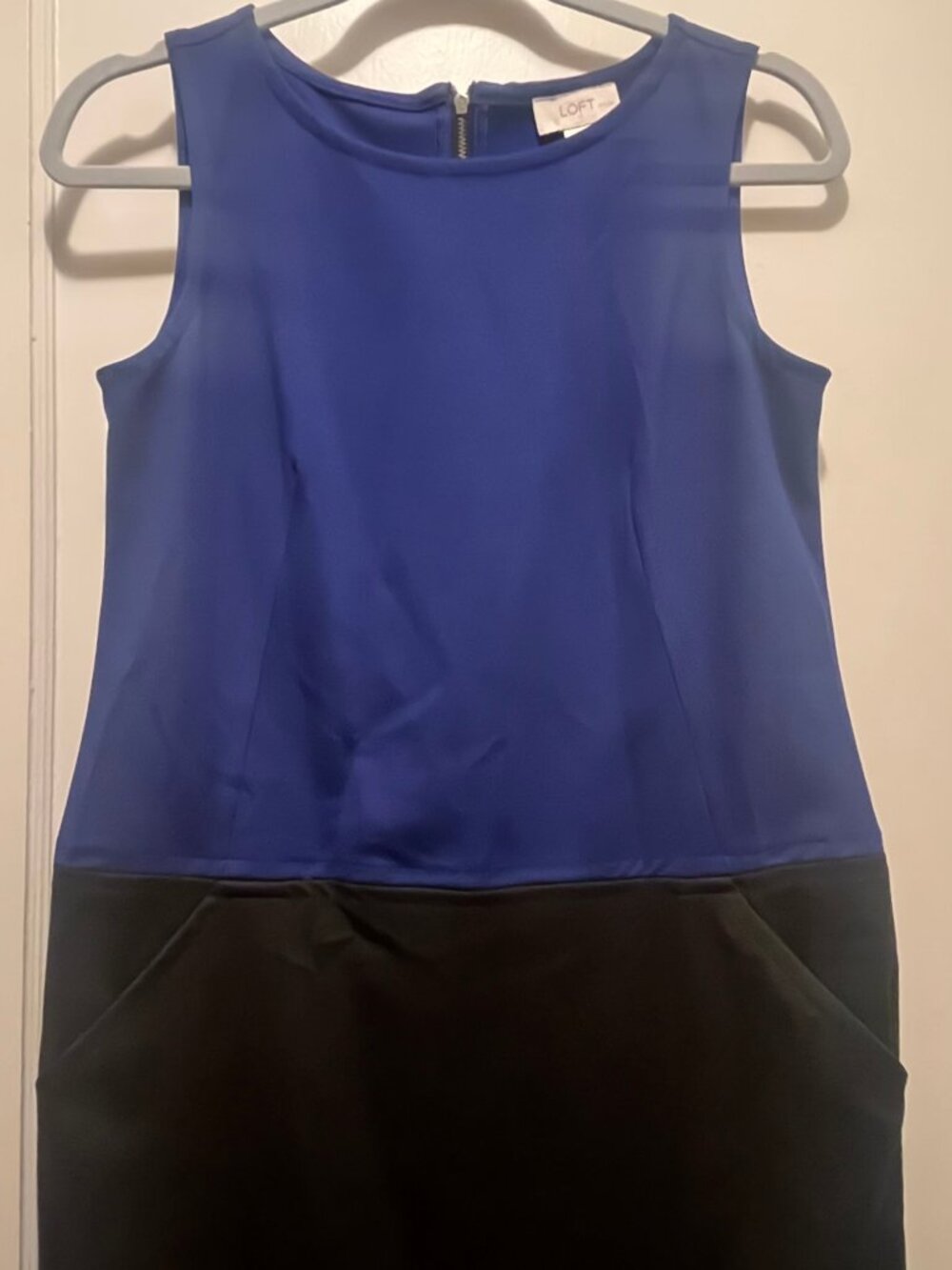 LOFT Colorblock Blue & Black Shift Dress with Pockets - Size 4 Petite